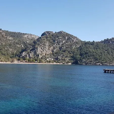 Alarga Sail Boutique & Yacht Club 4* 马尔马里斯