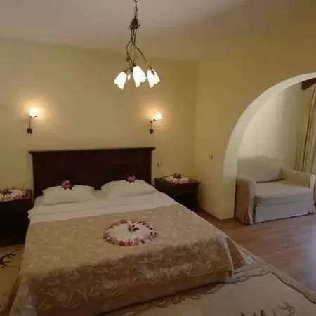 度假村 Alarga Sail Boutique & Yacht Club 4*